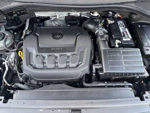 Used 2019 Volkswagen Tiguan SEL Premium AWD/4WD image 24