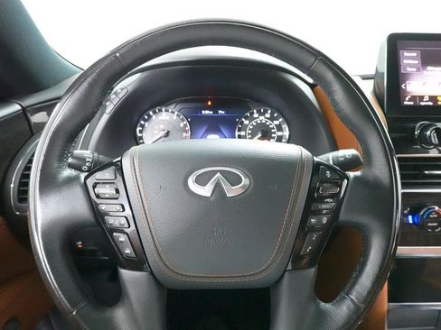 Used 2023 INFINITI QX80 Sensory w/ All-Season Package AWD/4WD image 12
