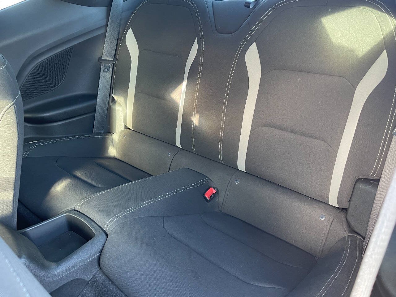 Used 2020 Chevrolet Camaro LT RWD image 19