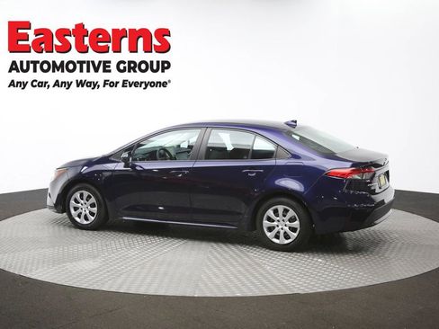 Used 2022 Toyota Corolla LE image 62