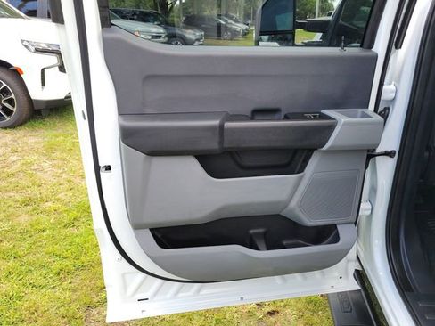 Used 2024 Ford F250 XL w/ 360-Degree Camera Package AWD/4WD image 12