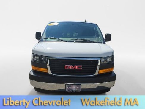 Used 2025 GMC Savana 2500 w/ Driver Convenience Package RWD image 2