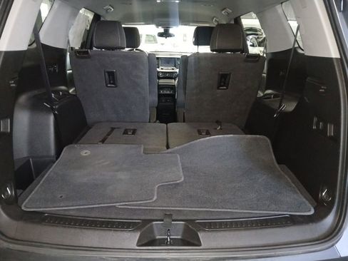 Used 2020 GMC Acadia SLE w/ Driver Convenience Package image 26