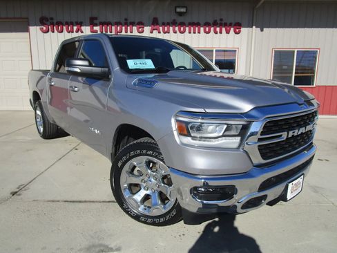 Used 2022 RAM 1500 Big Horn AWD/4WD image 1