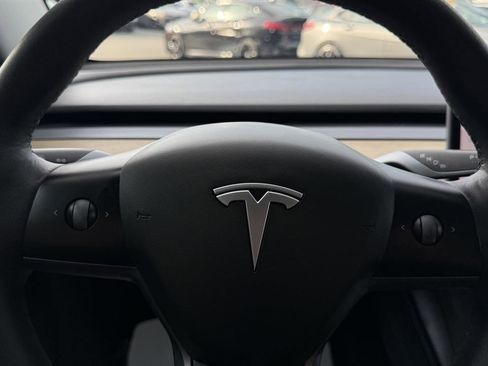 Used 2021 Tesla Model 3 Standard Range Plus RWD image 41