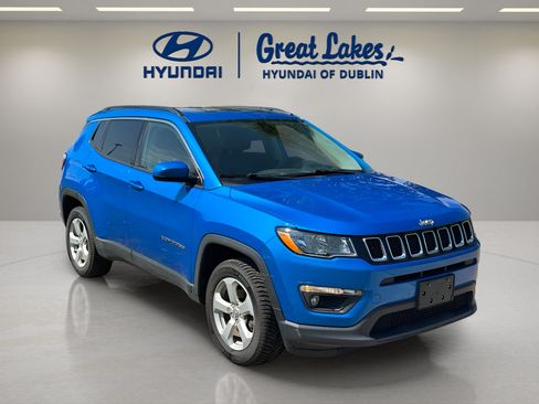 Used 2018 Jeep Compass Latitude w/ Cold Weather Group AWD/4WD image 7