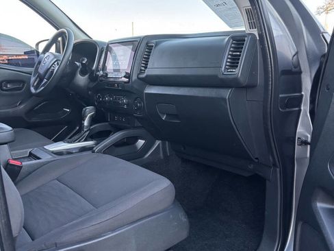 Used 2022 Nissan Frontier S w/ Technology Package image 15
