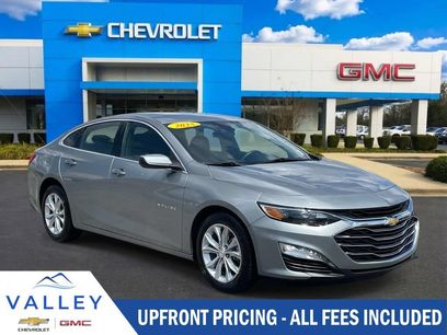 Used 2025 Chevrolet Malibu LT