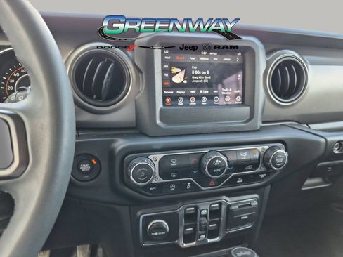 Used 2023 Jeep Wrangler Unlimited Sport AWD/4WD image 15