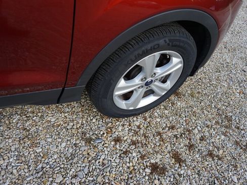 Used 2016 Ford Escape SE w/ Equipment Group 201A AWD/4WD image 38