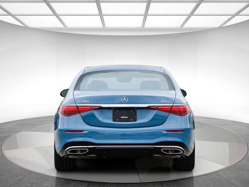 New 2026 Mercedes-Benz S 580 4MATIC Sedan image 3