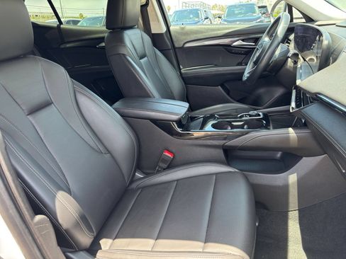 Used 2024 Buick Envision Preferred AWD/4WD image 37