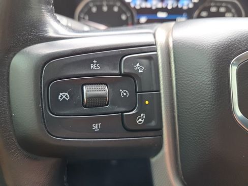 Used 2021 GMC Yukon XL Denali w/ Denali Premium Package image 39