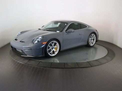 Certified 2026 Porsche 911 GT3 RWD image 1