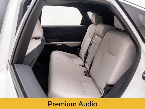 Used 2024 Lexus RX 350 Premium image 15