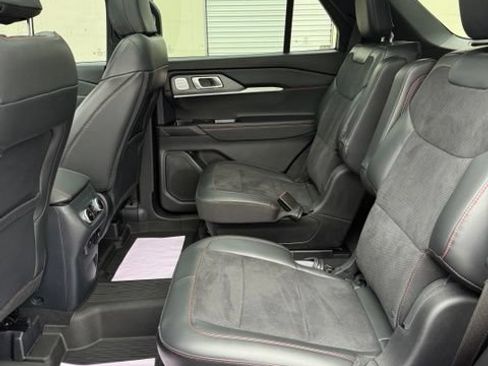 Used 2025 Ford Explorer ST w/ Sun And Sound Package AWD/4WD image 19