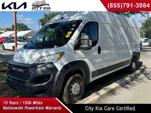 Used 2023 RAM ProMaster 2500 FWD image 1