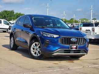 Used 2023 Ford Escape Active w/ Cold Weather Package FWD video 2