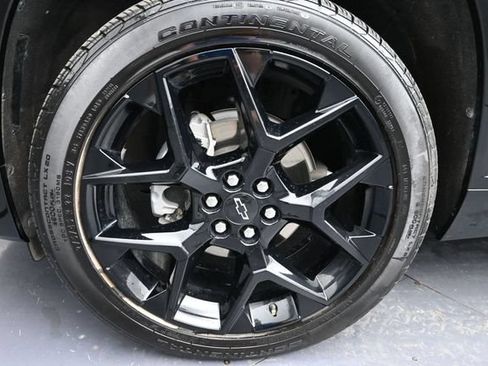 Used 2024 Chevrolet Traverse RS w/ LPO, Floor Liner Package AWD/4WD image 21