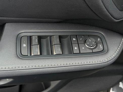 New 2026 Lexus TX 350 AWD image 21