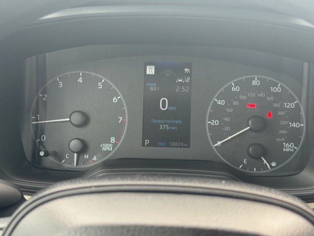 Used 2025 Toyota Corolla LE w/ Convenience Package FWD image 20