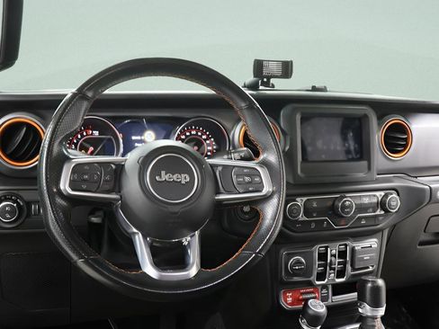 Used 2021 Jeep Gladiator Mojave w/ Trailer Tow Package image 8