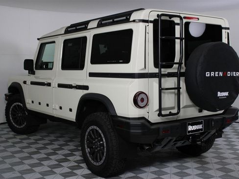 New 2025 INEOS Grenadier Fieldmaster Edition image 3