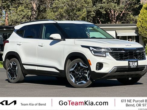 Used 2024 Kia Seltos SX w/ SX Sunroof Package AWD/4WD image 1