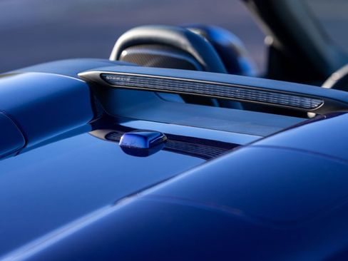 Used 2019 Porsche 911 Speedster RWD image 31