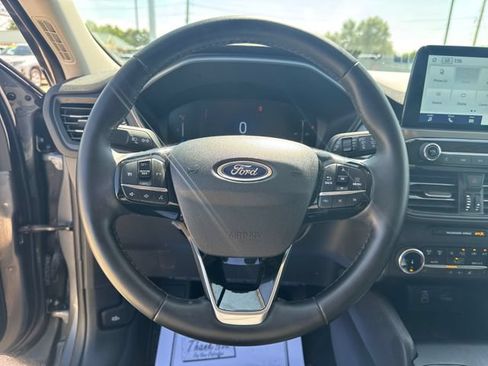 Used 2025 Ford Escape Active w/ Cold Weather Package FWD image 17