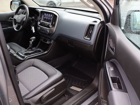 Used 2022 Chevrolet Colorado Z71 w/ Safety Package AWD/4WD image 48
