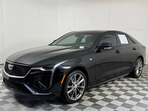 Used 2020 Cadillac CT4 Sport image 2