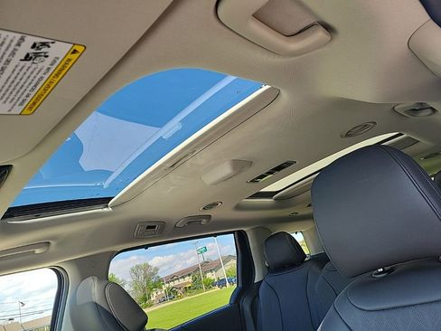New 2026 Kia Carnival SX FWD image 10