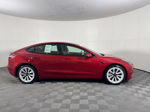 Used 2023 Tesla Model 3 Standard Range RWD image 6