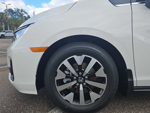 New 2026 Honda Odyssey EX-L image 18