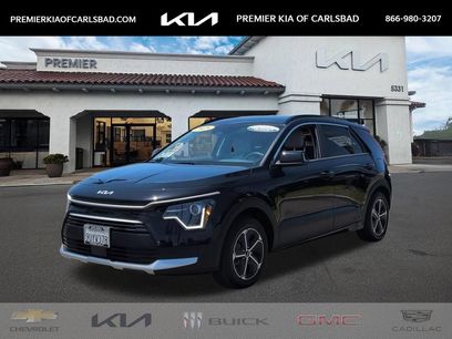 Used 2025 Kia Niro EX