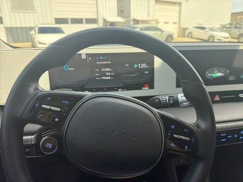 Used 2022 Hyundai Ioniq 5 SEL RWD image 12