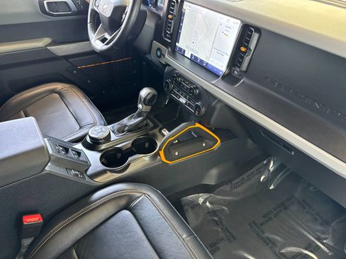 Used 2022 Ford Bronco Badlands AWD/4WD image 19