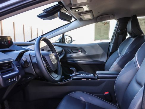 Used 2025 Toyota Prius XLE image 20