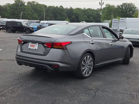 Used 2023 Nissan Altima 2.5 SL FWD image 22