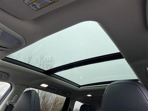 New 2026 Subaru Ascent Limited image 8