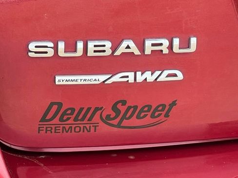 Used 2018 Subaru Crosstrek 2.0i Limited AWD/4WD image 2