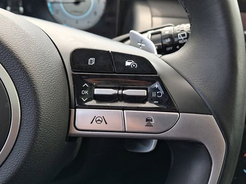 Certified 2023 Hyundai Tucson Limited AWD/4WD image 22
