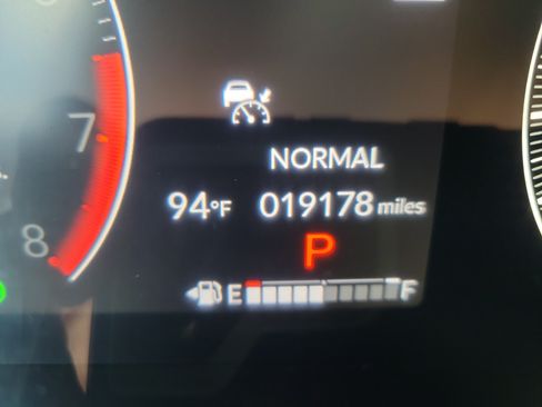 Used 2024 Honda CR-V EX-L image 30