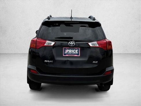 Used 2014 Toyota RAV4 XLE FWD image 8