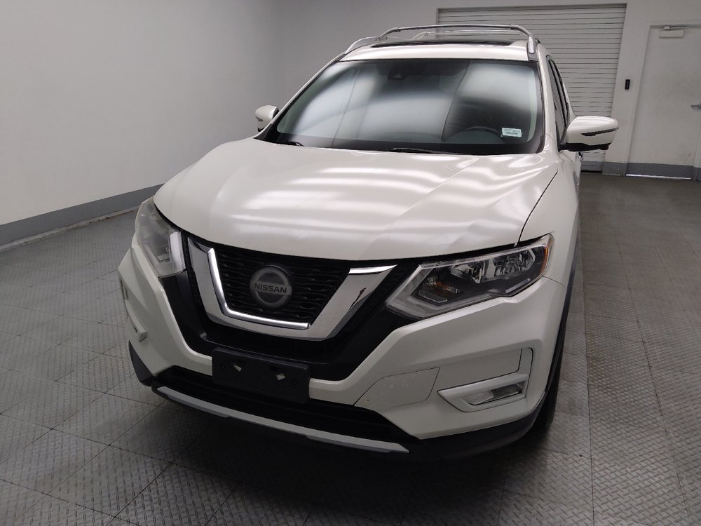 Used 2020 Nissan Rogue SV w/ Sun & Sound Touring Package FWD image 15