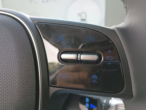 New 2023 Hyundai Ioniq 5 SEL image 28