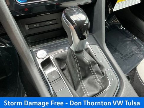New 2026 Volkswagen Taos SE FWD image 24