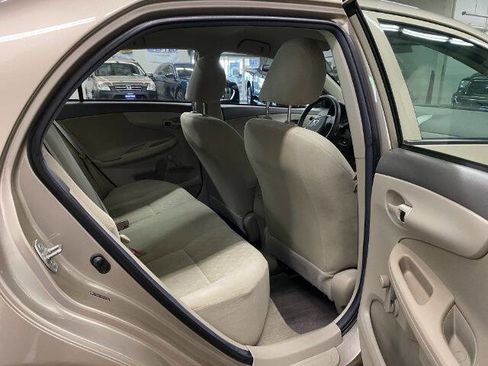 Used 2010 Toyota Corolla FWD image 13