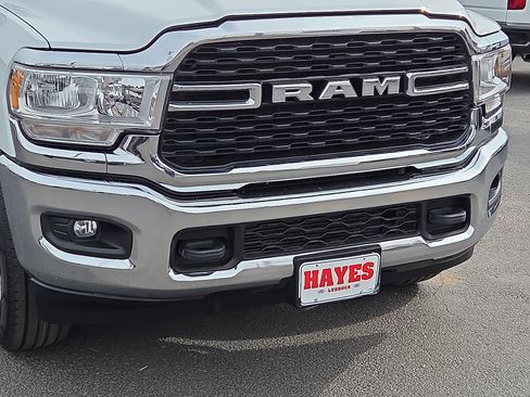 Used 2024 RAM 2500 Big Horn image 6